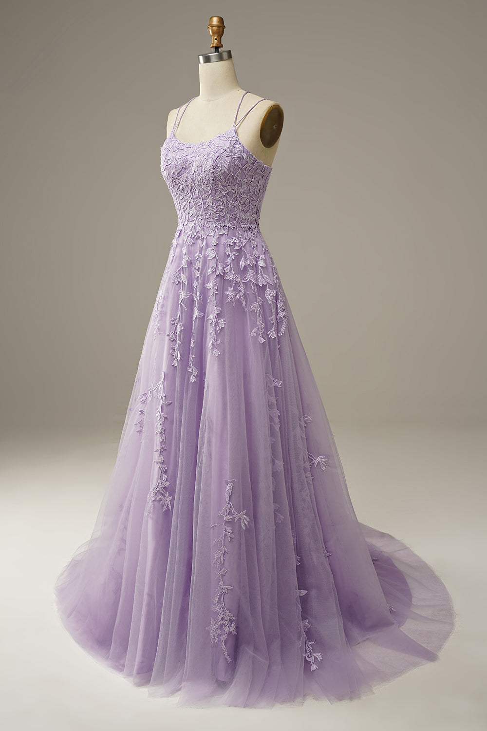 Fashionable Tulle Evening Gown with Appliqués - Victoria