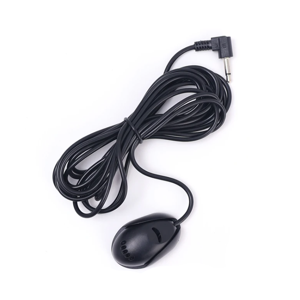 3.5mm external microphone for the CarPlay system