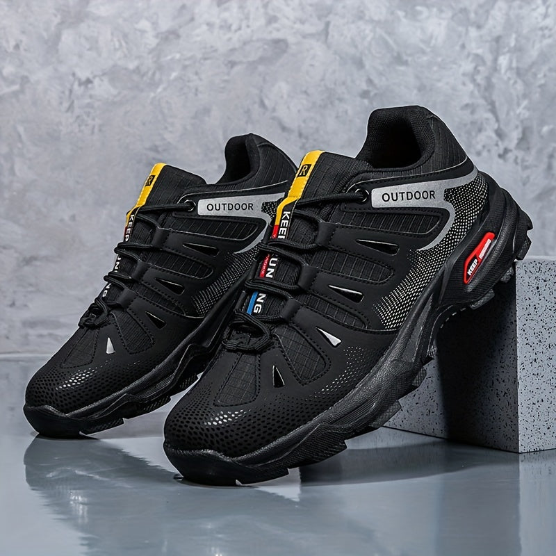 Fashionable Men's Hiking Shoes - PeakPioneer