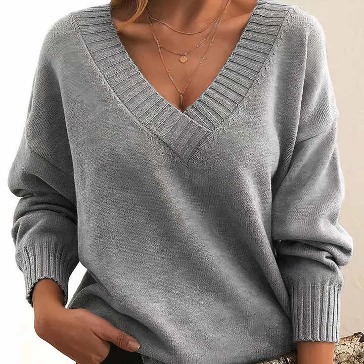 Cashmere Women's V-Neck Sweater – Amira