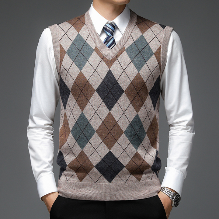 Men's Sweater with Stylish Argyle Pattern - Felix