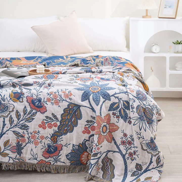 Floral Pattern Throw Blanket