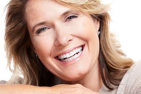 DentAlign Dental Veneers – Natural Fit and Comfort