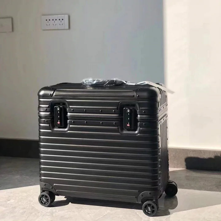 Aluminum-Magnesium Polycarbonate Case – Monaco