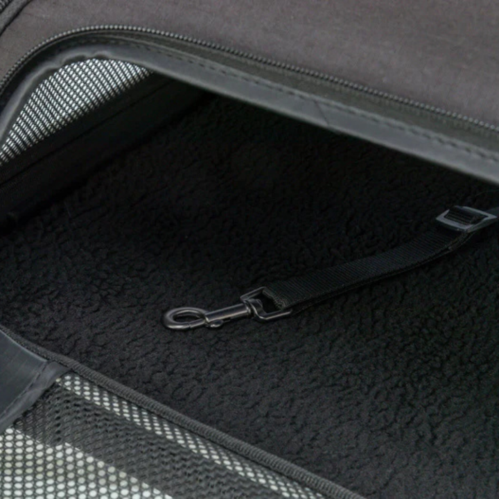 On-Board Dog and Cat Travel Bag