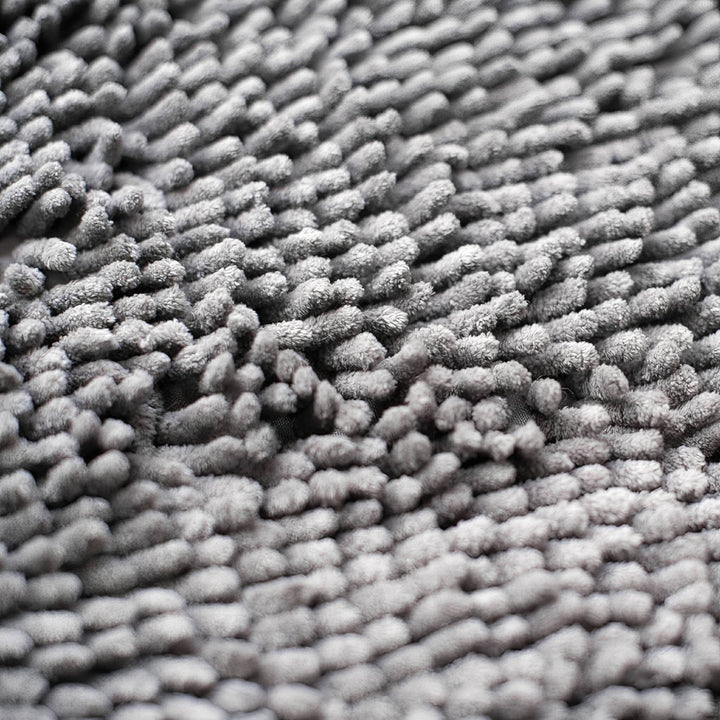 Absorbent non-slip dog door mat for muddy paws