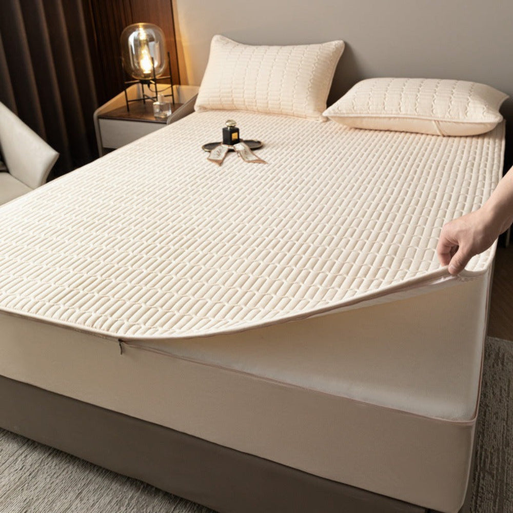 Soft & Antibacterial Full Enclosure Waterproof Zippered Mattress Protector