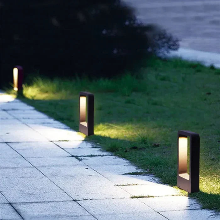 LumiTerra | LED Garden Spotlight for Atmospheric Outdoor Lighting