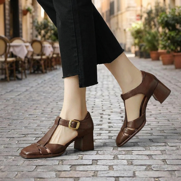 Classic T‑Strap Block Heels – Closed‑Toe Everyday Pumps