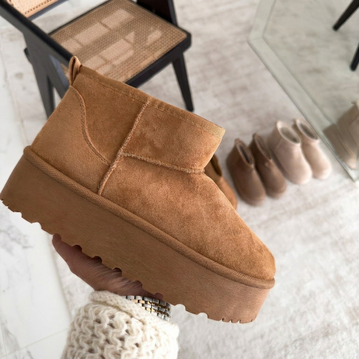 Elevated Platform Pull‑On Ankle Boots