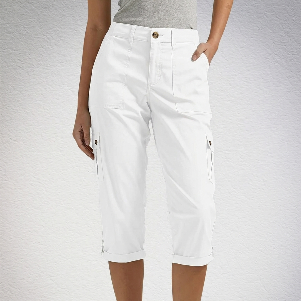 Women's Utility Style Pocket Capri Pants