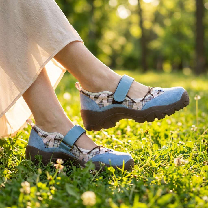 Women's comfort slippers with hook-and-loop strap | Lightweight slip-on shoes