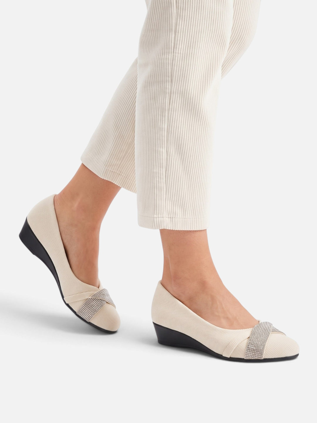 Women's Faux Suede Ballet Flats with Rhinestone Bow