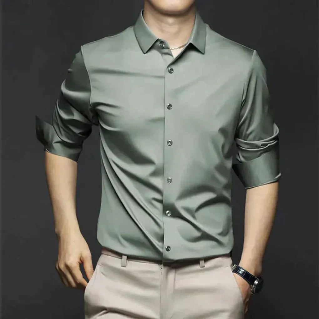 Men’s Wrinkle-Free Dress Shirt – Stylish and Low-Maintenance