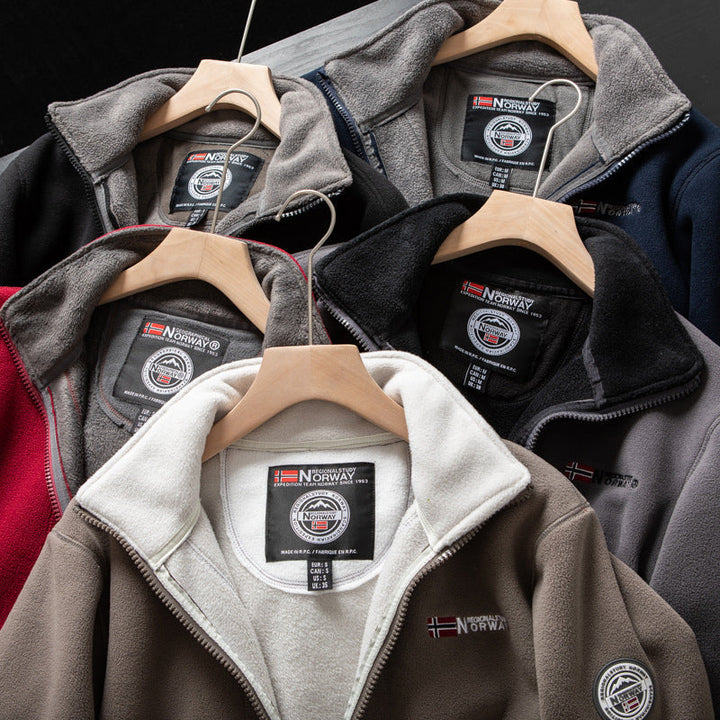 Ultra-Warm Unisex Fleece Jacket - Comfortable and Stylish