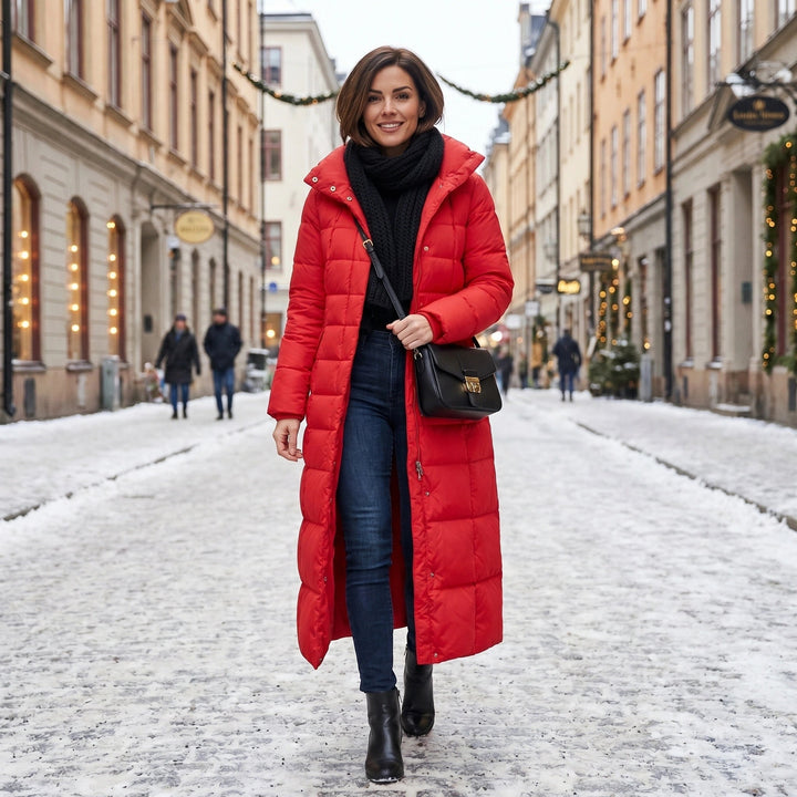 Women's Long Puffer Coat with Quilted Design Faux Fur Hood and Belted Waist